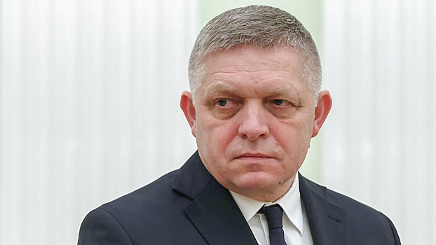 Фицо высказался об отправке военных на Украину