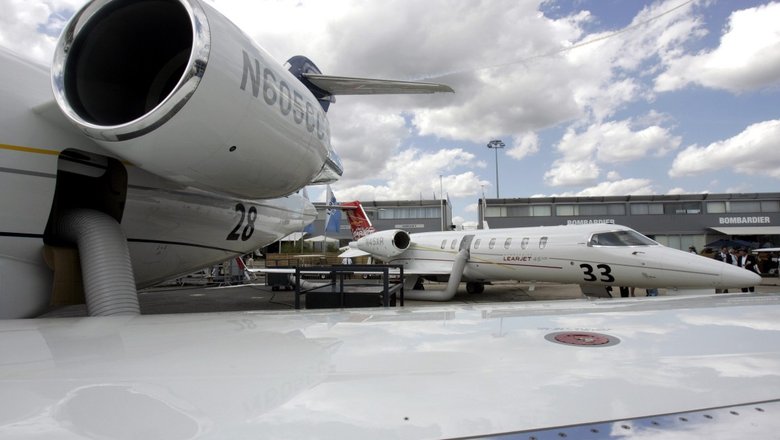 Американский Bombardier Challenger 650 патрулирует пространство над Черным морем