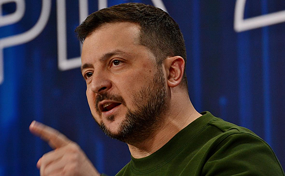 Зеленский: Украина хочет получать миллиард долларов ежемесячно от Запада