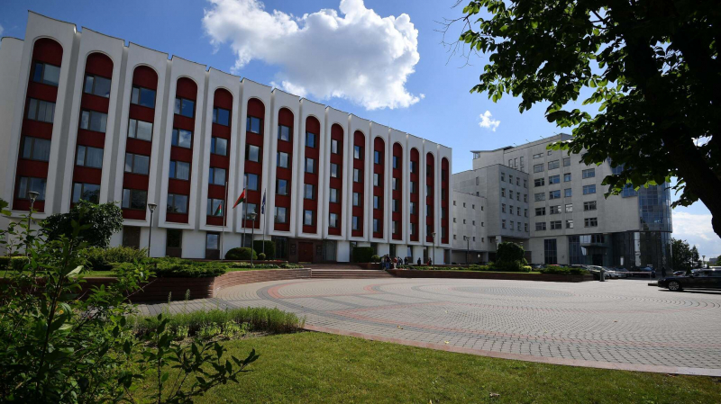 МИД сообщил о двух пострадавших белорусах в Крыму