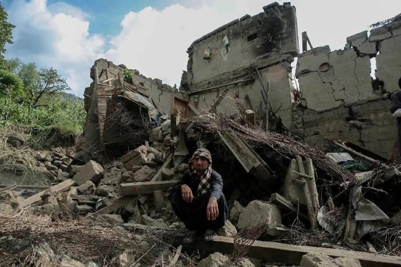 Мощное землетрясение магнитудой 6,1 произошло на востоке Афганистана