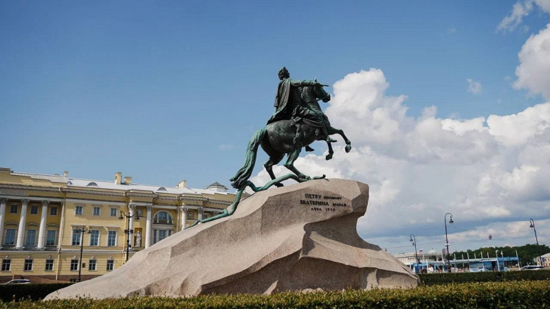 Настоящее &laquo;бабье лето&raquo;: в Петербурге в выходные установится 25-градусное тепло