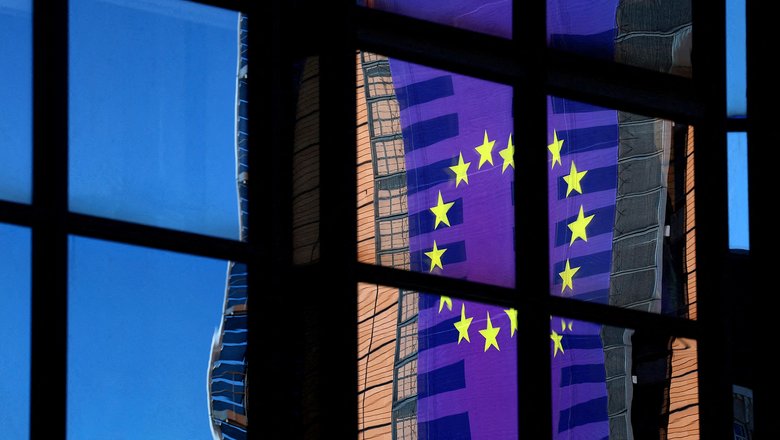 Politico узнал, как ЕС может передать Украине замороженные активы России