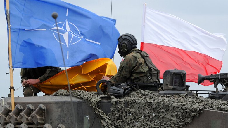 Президент Польши согласился с пребыванием в стране войск НАТО