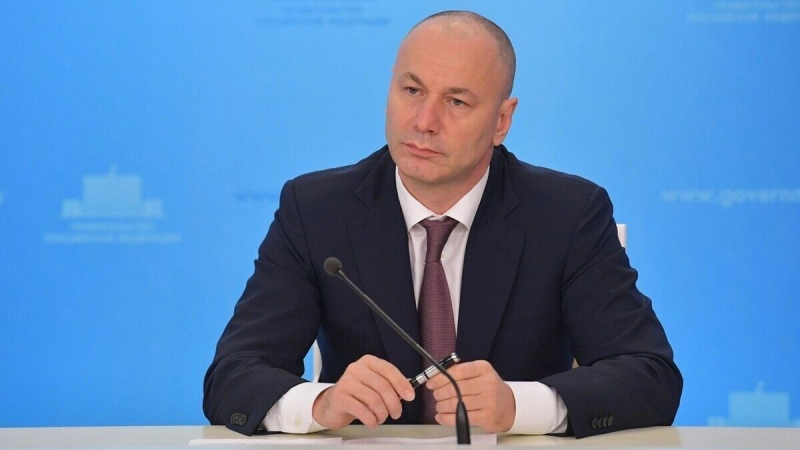 Школа &mdash; не каторга: зачем глава Рособрнадзора призвал упростить учебу наших детей