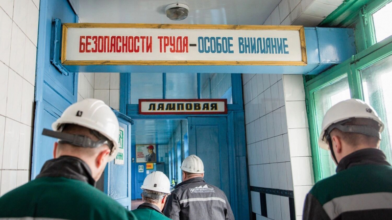 Убыточные шахты &mdash; закрыть, горняков &mdash; разогнать. Углепром вернулся в кризис 90-х