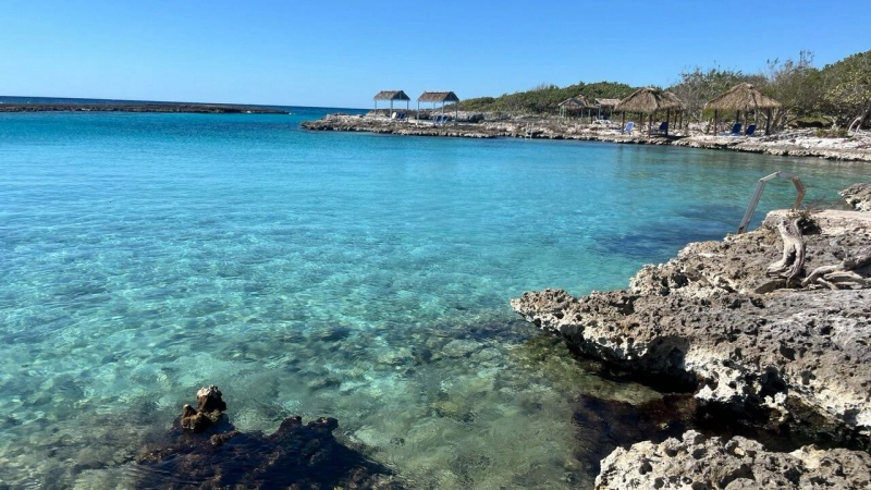 Вместо моря &mdash; тазик с водой: как туристы на Кубе переживают блэкаут