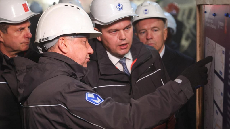 Беглов объявил о запуске сразу двух щитов на новой линии метро