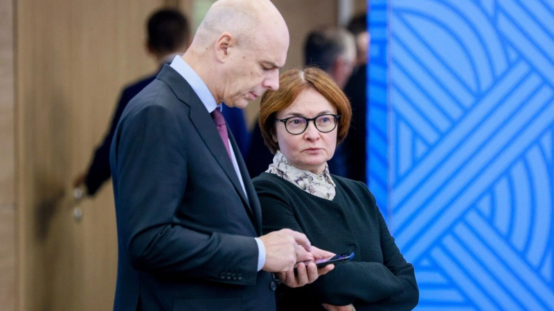 Экономика России выходит из перегрева. У Центробанка случилось раздвоение личности?