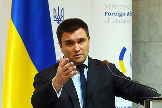 Экс-глава МИД Украины назвал передачу Tomahawk &laquo;символической историей&raquo;