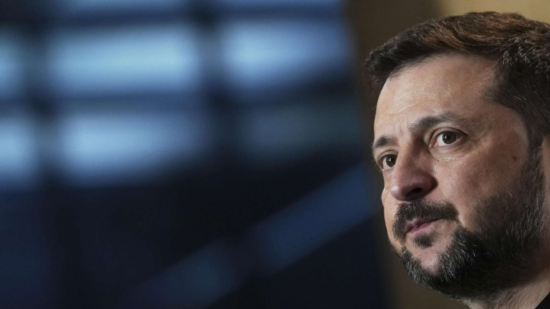 ФСБ: Лондон выдал Зеленскому карт-бланш на построение фашистской диктатуры
