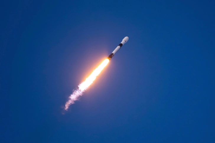 Компания SpaceX в 500-й раз вернула на Землю первую ступень ракеты-носителя Falcon 9
