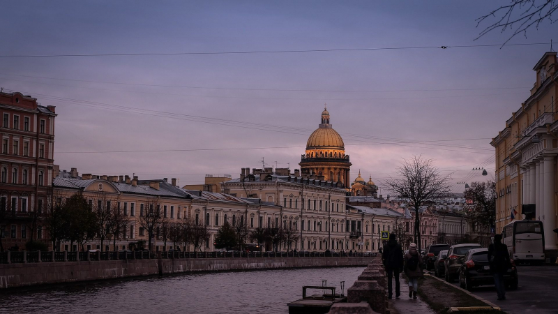 Похолодание до нуля градусов предсказали в Петербурге