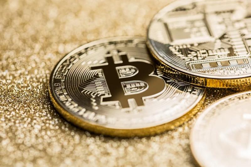 Bitcoin и Ethereum демонстрируют резкое снижение
