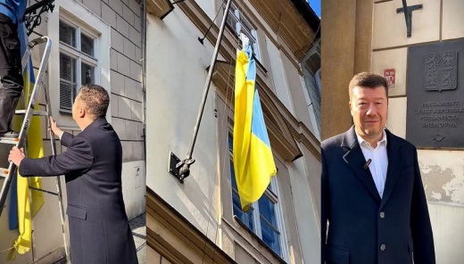 Добился&nbsp;&mdash; сняли! Новый спикер Палаты депутатов Чехии первым делом убрал флаг Украины